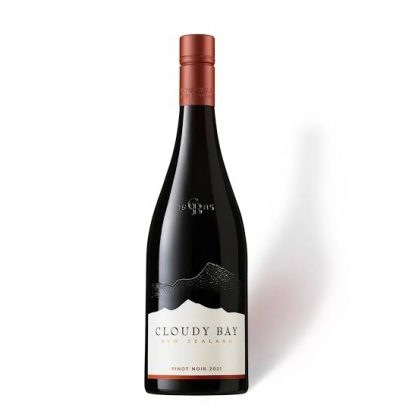 CLOUDY BAY PINOT NOIR