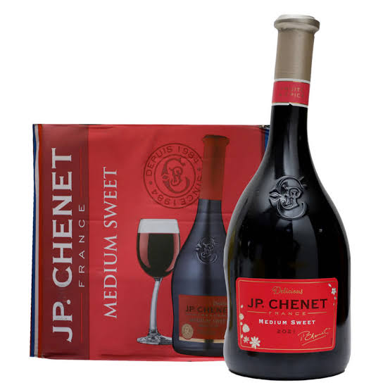 J.P CHENNET MEDIUM SWEET RED WINE 75CL